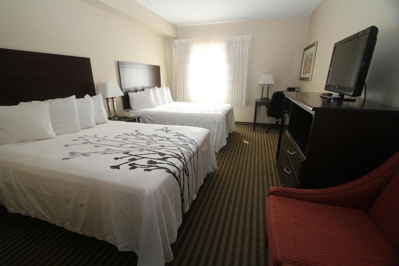 Bowman Inn And Suites Экстерьер фото